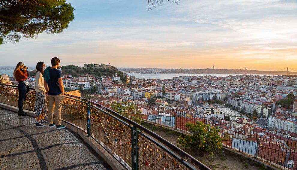 Do people smoke Weed in Portugal? Is marijuana or other drugs legal in Lisbon for Tourists? What is the price of an ounce of weed in Lisbon, Portugal? Can I grow cannabis in Lisbon, Portugal? Where is it legal to smoke marijuana in Lisbon, Portugal? Where is it safe to purchase weed in Lisbon, Portugal? Welcome to the best guide to everything you need to know about Buying cannabis or weed in Lisbon, Portugal.