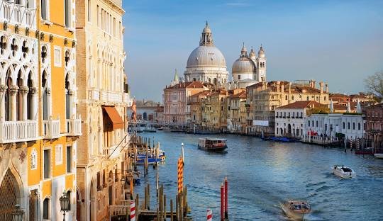 penalties for weed Venice Italy (2026)
