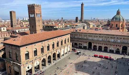 student cannabis culture Bologna, Italy (2026)