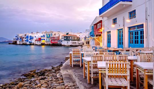 Marijuana in Mykonos: The Best Guide to Finding Marijuana or Weed in Mykonos, Greece (2024 - 2025)