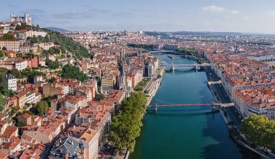 All about weed in Lyon in 2025